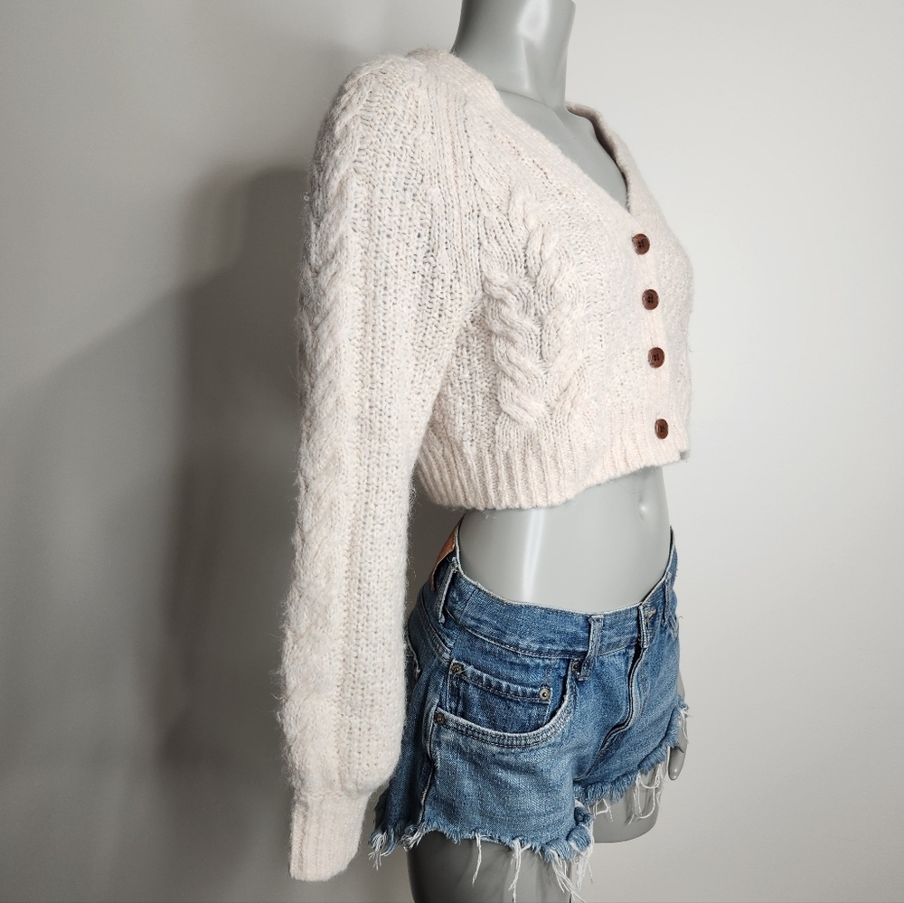 Aritzia Sunday Best Cream Alpaca Blend Cable Knit Cropped Cardigan Size XS - Picture 3 of 11